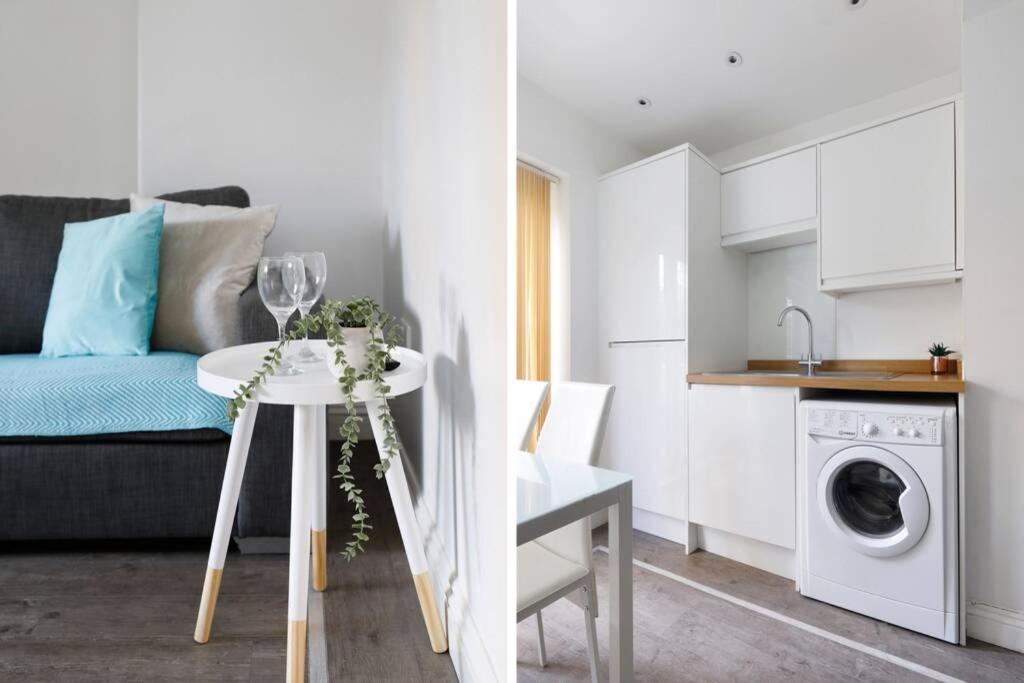 2 Bedrooms Close To The Beach With Garden And Own Entrance ! Brighton Eksteriør billede